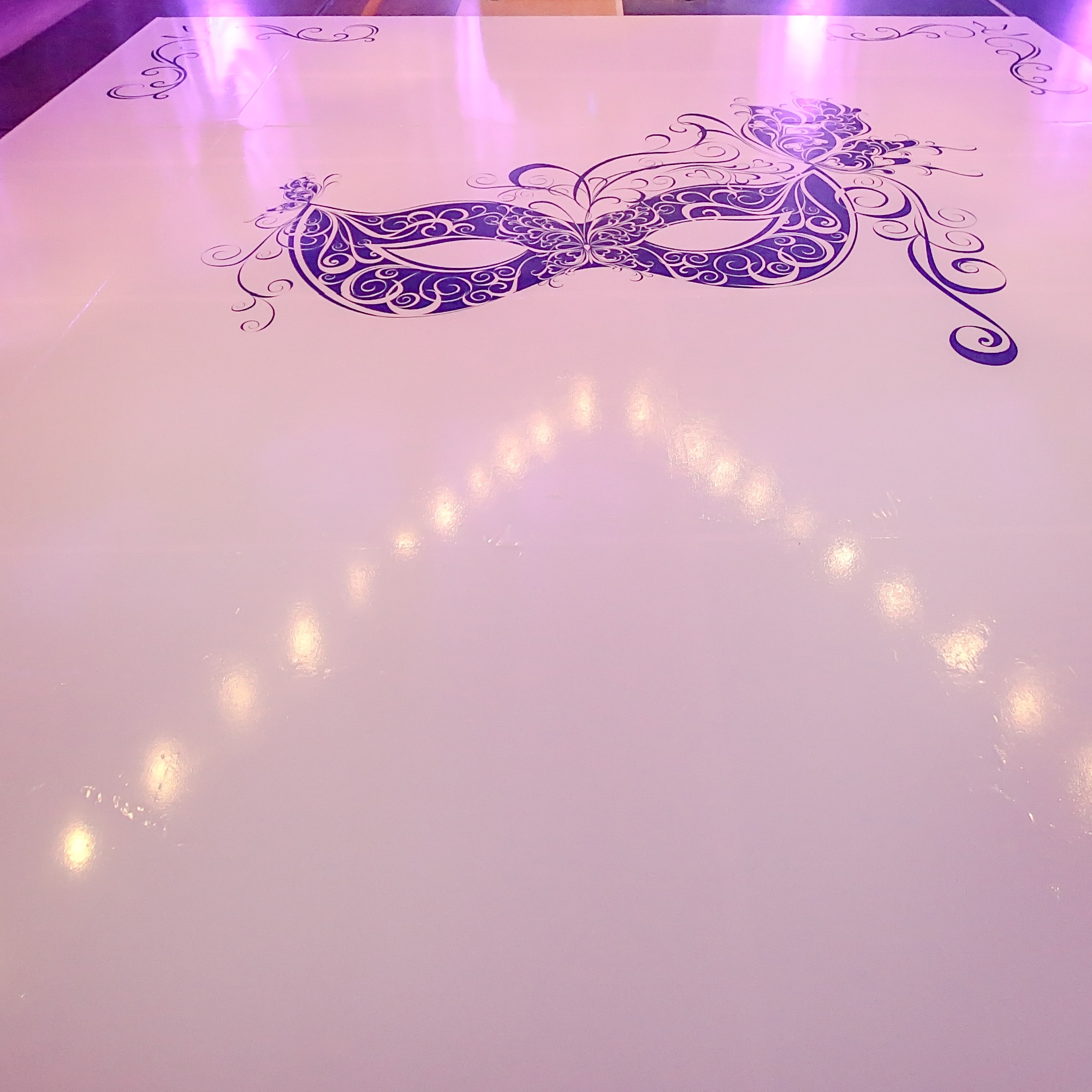 Flooring & Staging